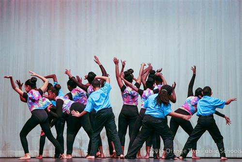 dance 